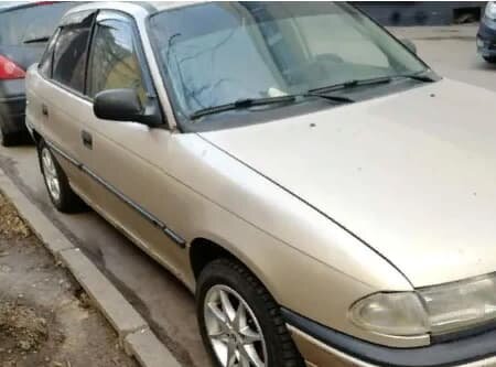 Дефлекторы окон (ветровики) Opel Astra F Sd 1991-1998 (Опель Астра) Кобра Тюнинг